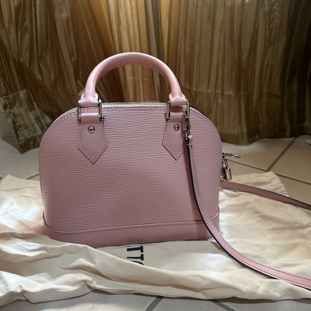 Louis Vuitton Purse